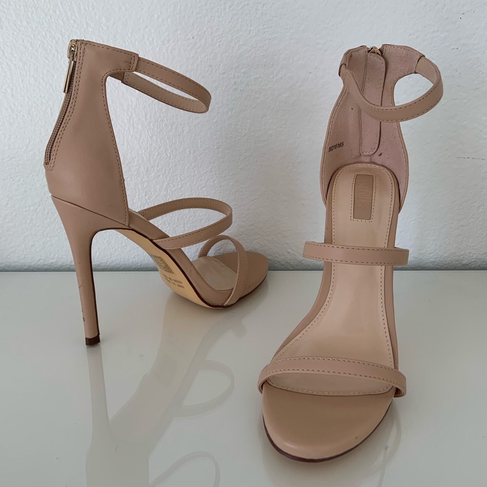 Blush Nude 3-strap Pumps